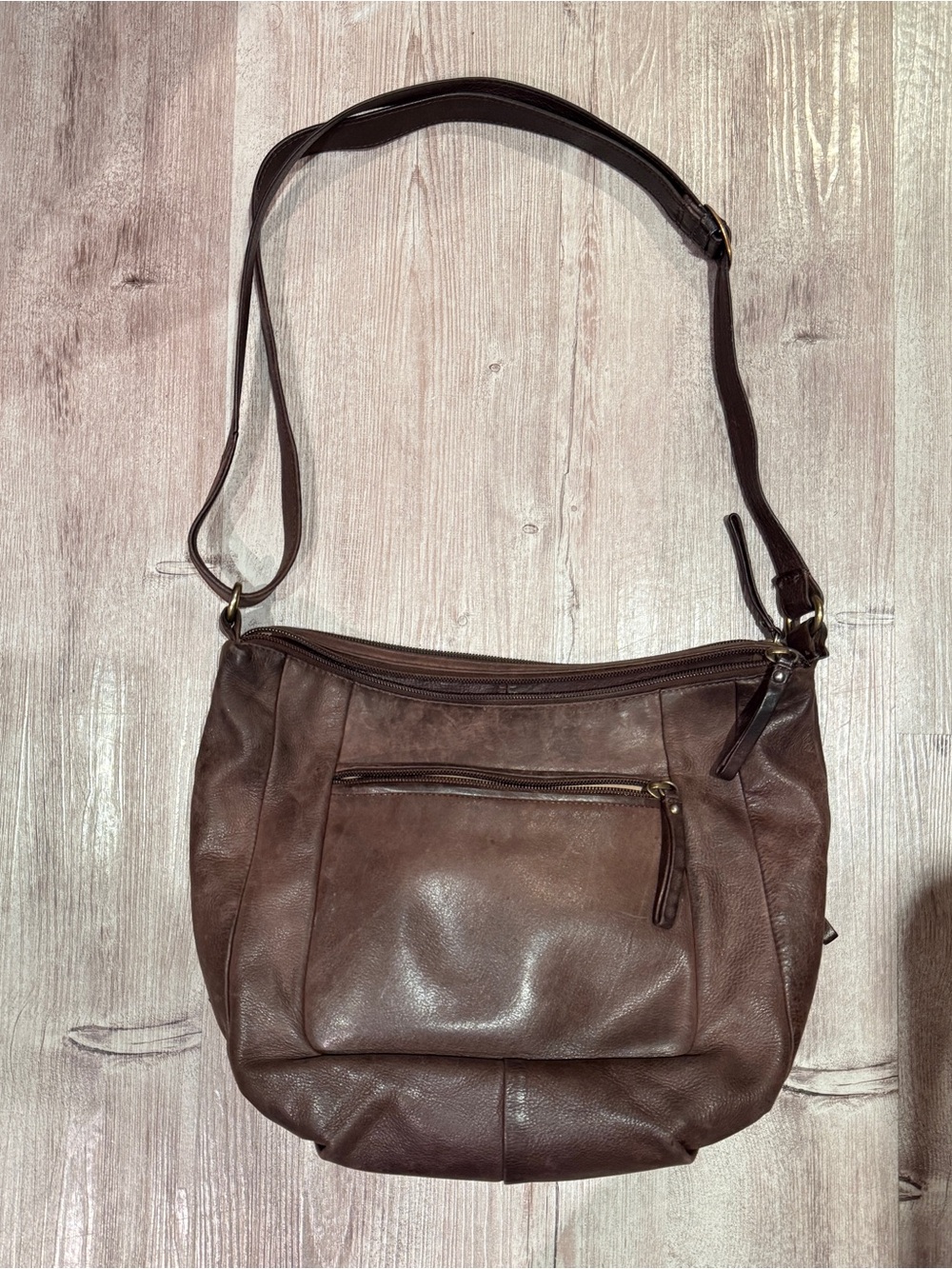 DEREK ALEXANDER Chocolate Brown Leather Crossbody Bag